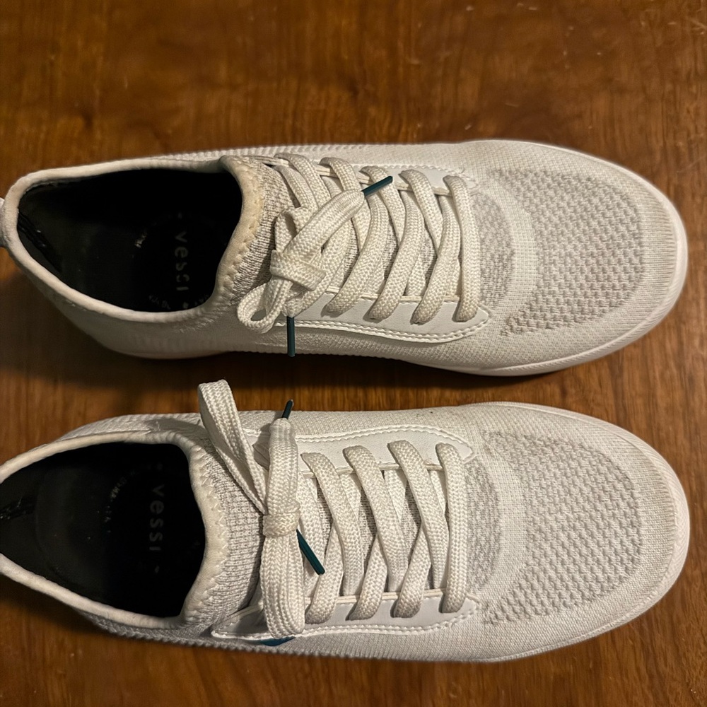 Vessi women’s Cream Knit Sneakers